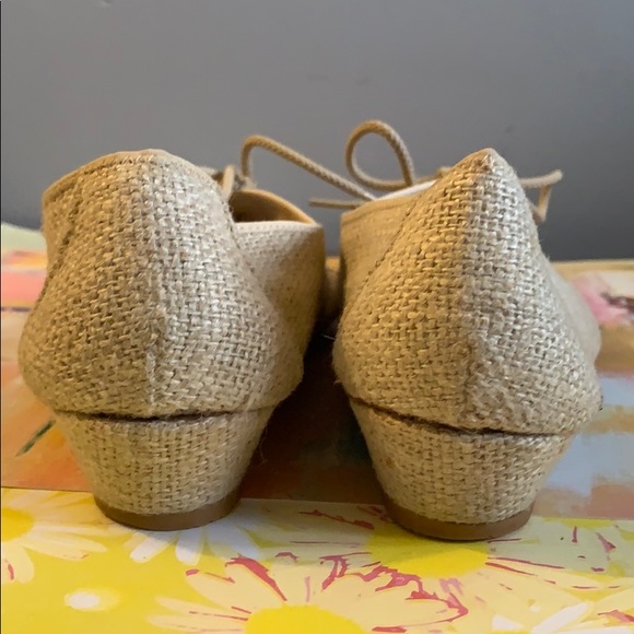 🛍Vintage Wicker Style Women Beige Wedges Size 5-6 - Picture 7 of 7